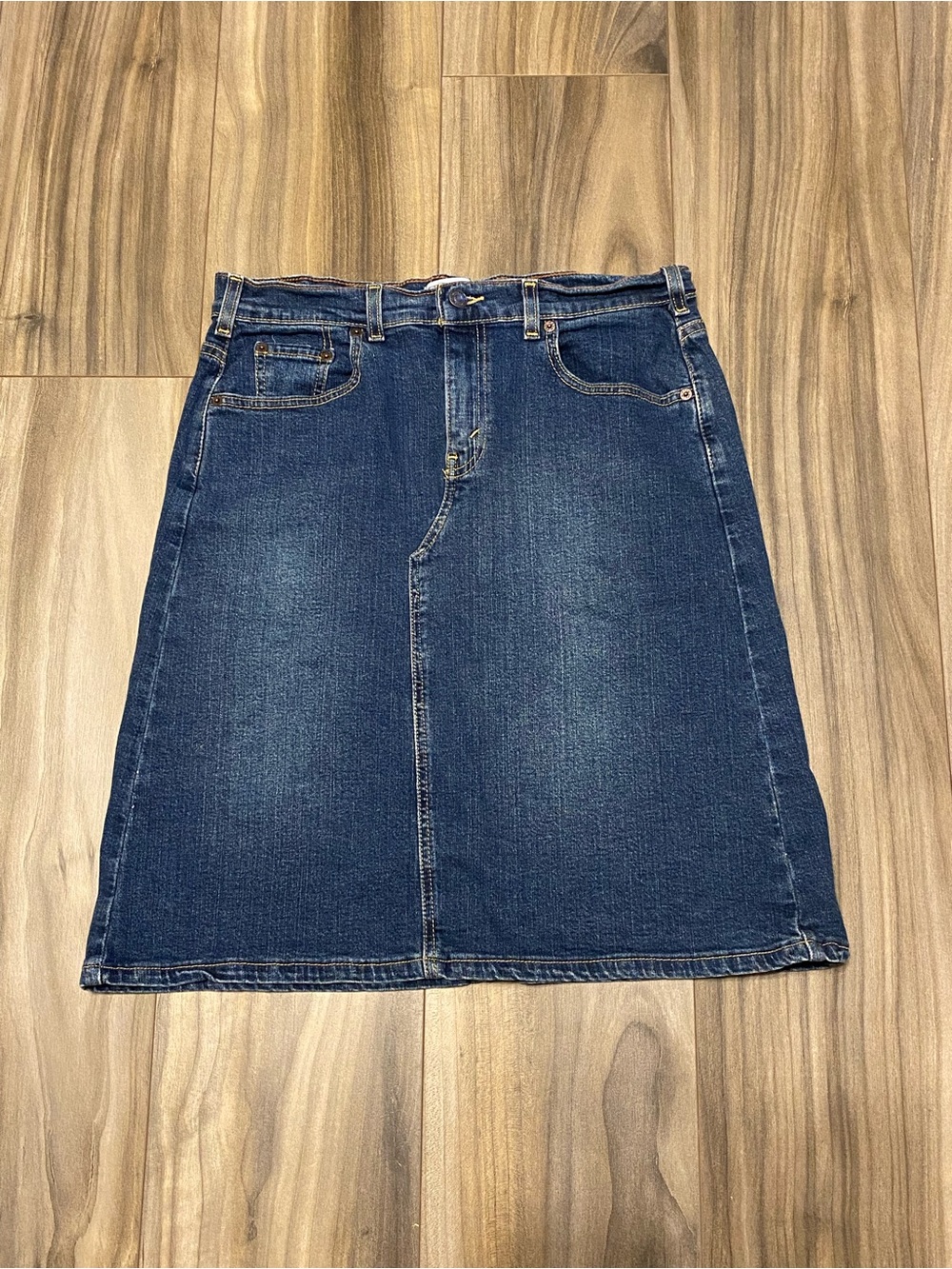 Levi’s Strauss Jean Skirt Misses Size 8